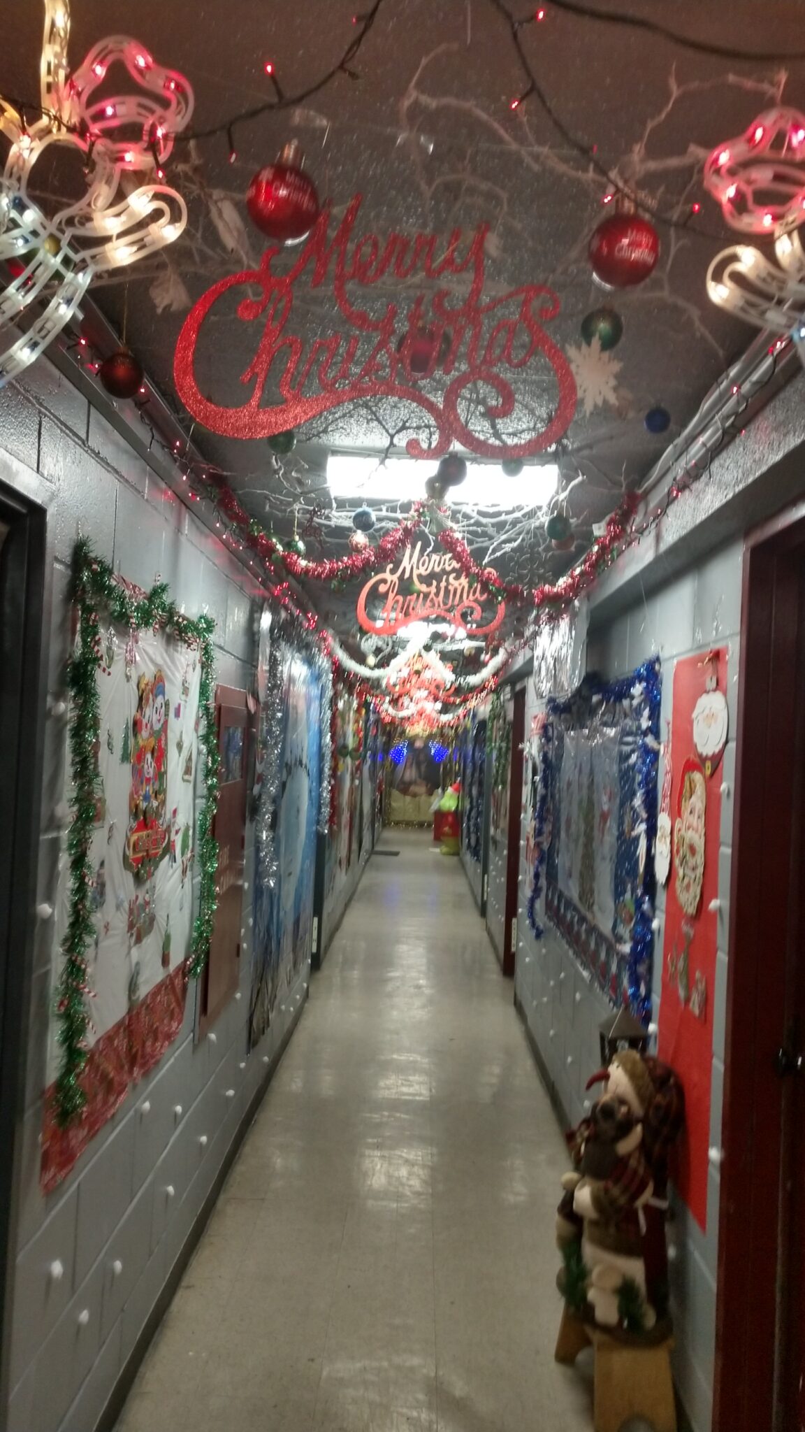 Decking the Halls: Penn-Wortman Resident’s Famous Decorations - The ...