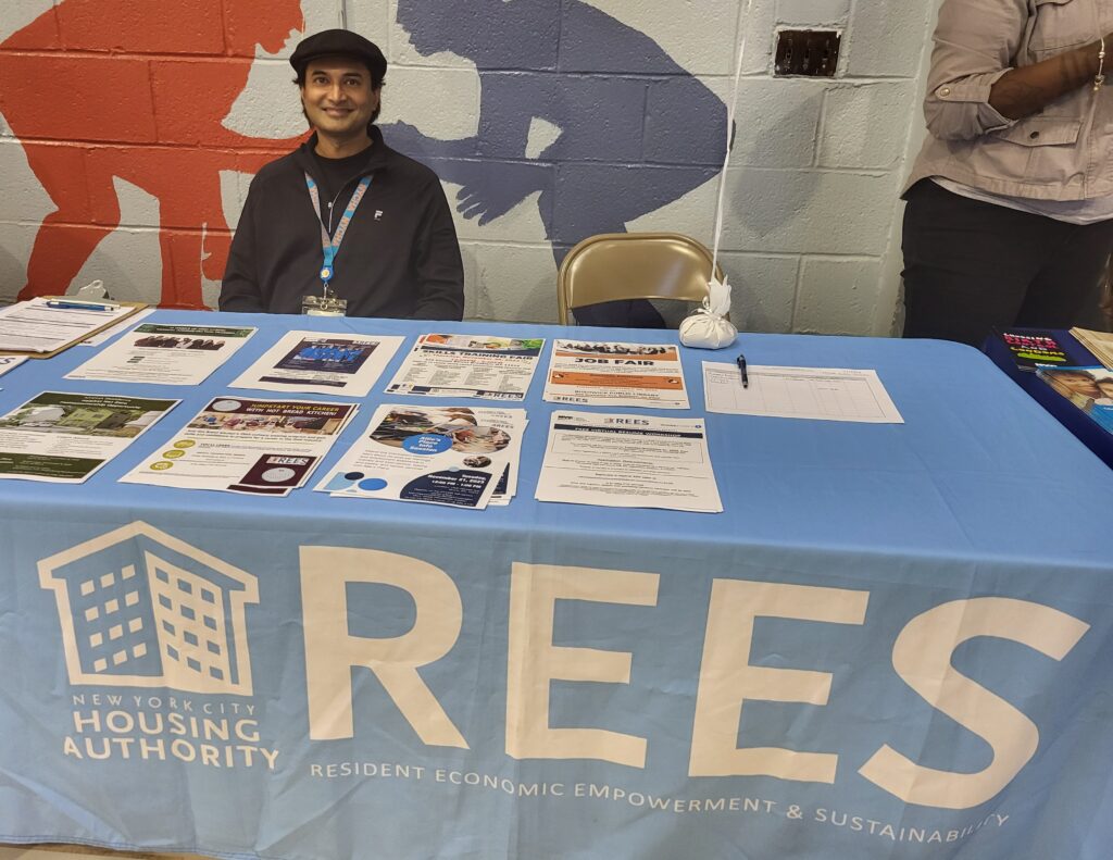 A representative of REES at the recent Healthy Start @ NYCHA resource fair.