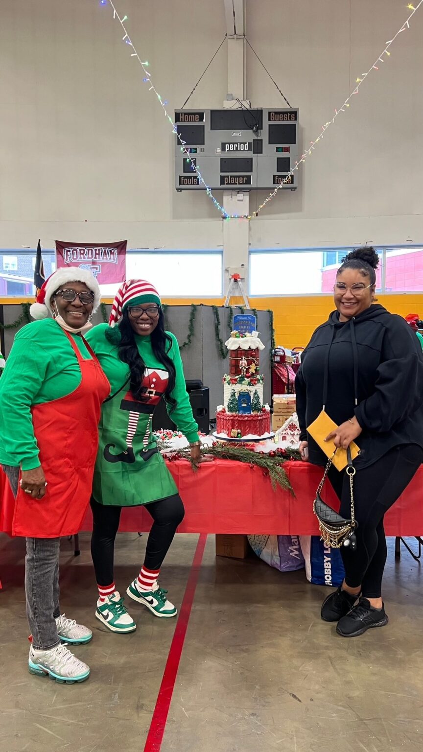 Ringing in the Holidays at NYCHA The NYCHA Journal