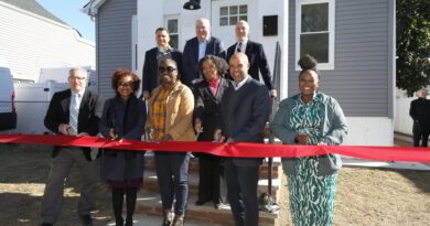 FHA Homes ribbon-cutting