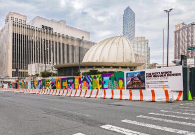 mural on construction fencing