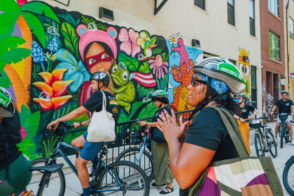 Bike art tour