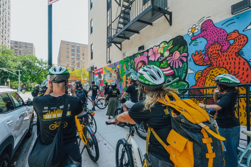 Bike art tour