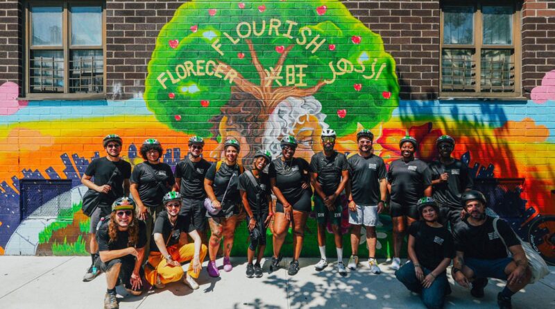 Bike art tour